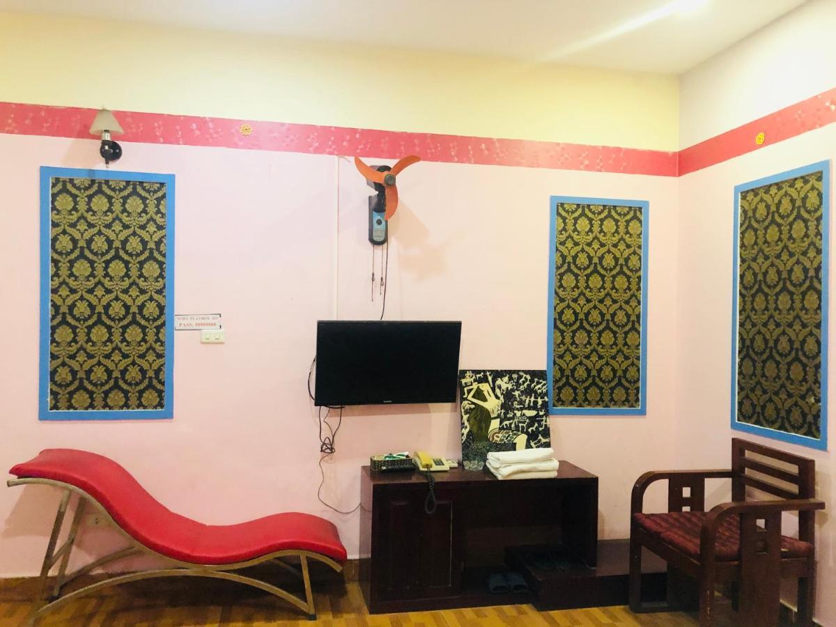 Oyo 1119 Sac Mau Motel Hanoi Esterno foto